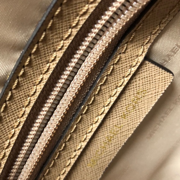 SOLD Like New Michael Kors Saffiano Leather Handbag - Picture 10 of 14